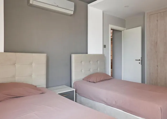 Posh In Complex, Kyrenia Kyrenia (Northern Cyprus)