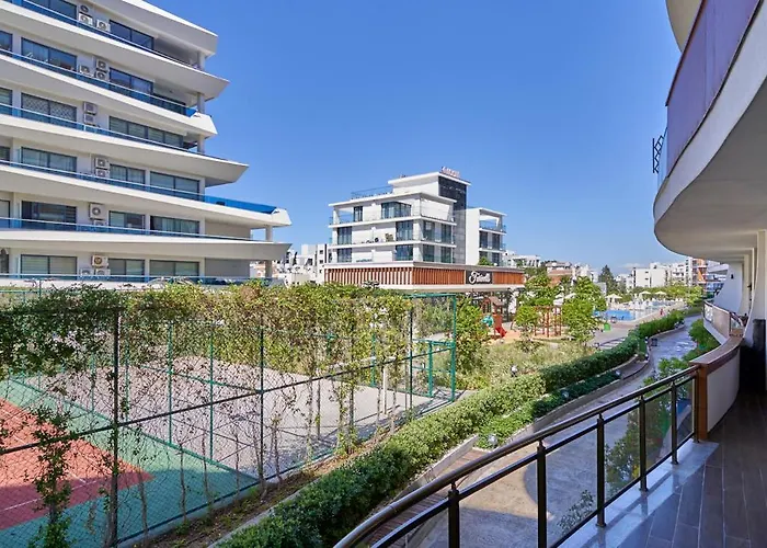 Posh In Complex, Kyrenia *