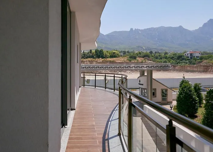 Posh In Complex, Kyrenia * Kyrenia (Northern Cyprus)