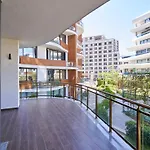 Posh In Complex, Kyrenia Appartement